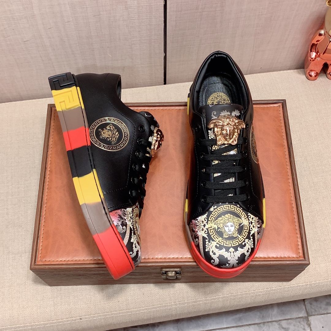 Versace Low Shoes